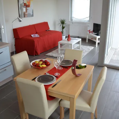 Appart' Du Trident 4*