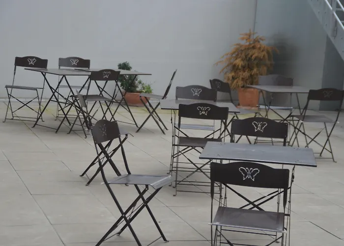 Ξενοδοχείο με διαμερίσματα Appart' Du Trident 4*